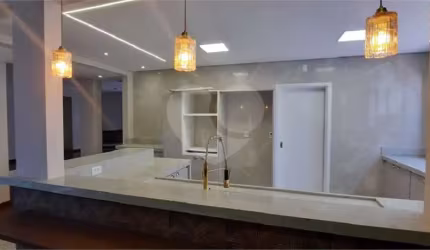 Condomínio com 4 quartos à venda em Além Ponte - SP