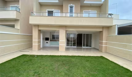 Condomínio com 3 quartos à venda ou para locação em Cajuru Do Sul - SP