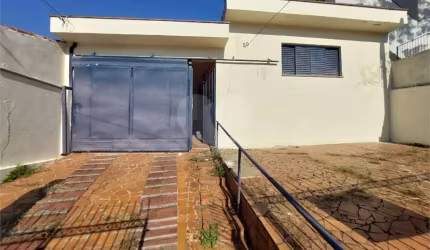 Casa com 1 quartos à venda em Jardim Santa Rosália - SP