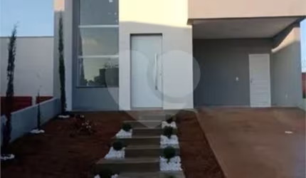 Condomínio com 3 quartos à venda em Jardim Novo Horizonte - SP