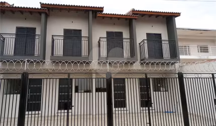 Condomínio com 2 quartos à venda em Wanel Ville - SP