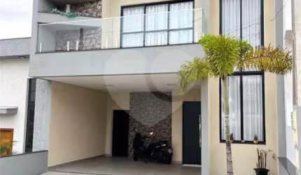 Condomínio com 3 quartos à venda em Horto Florestal - SP