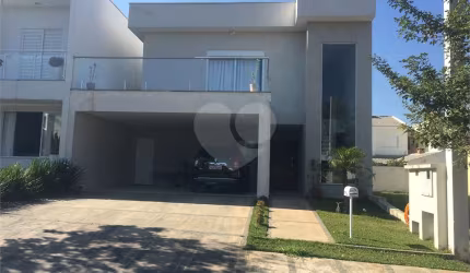 Condomínio com 3 quartos à venda em Centro - SP