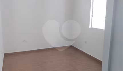 Casa com 2 quartos à venda em Centro - SP