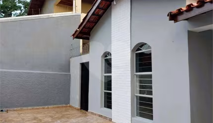 Casa com 3 quartos à venda em Jardim São Paulo - SP