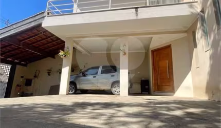 Casa com 3 quartos à venda em Jardim Santa Bárbara - SP