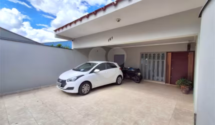 Casa com 4 quartos à venda em Wanel Ville - SP