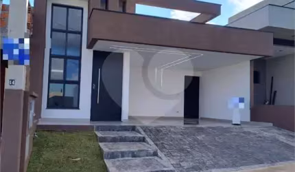 Condomínio com 3 quartos à venda em Wanel Ville - SP