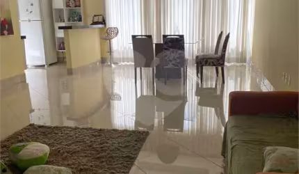 Condomínio com 3 quartos à venda em Jardim Golden Park Residencial - SP