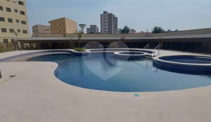 Apartamento com 3 quartos à venda em Vila Barão - SP