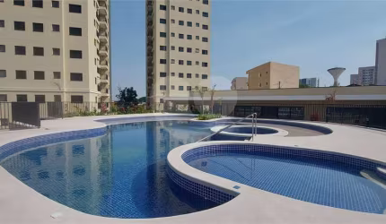 Apartamento com 3 quartos à venda em Vila Barão - SP