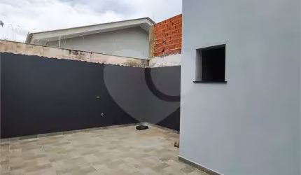Casa com 2 quartos à venda em Parque São Bento - SP