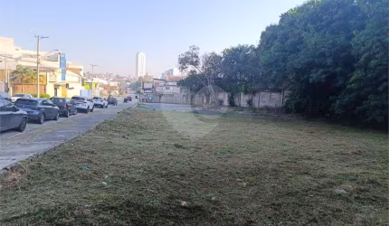 Terreno à venda em Parque Campolim - SP