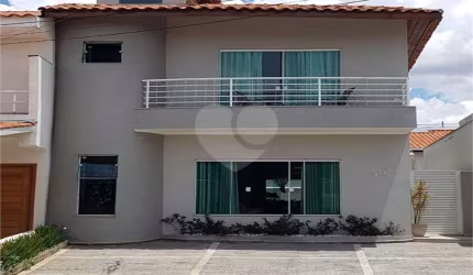 Condomínio com 2 quartos à venda em Horto Florestal - SP