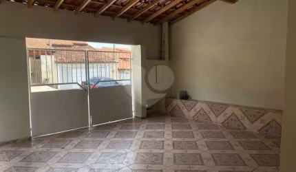 Casa com 2 quartos à venda em Jardim Santa Esmeralda - SP