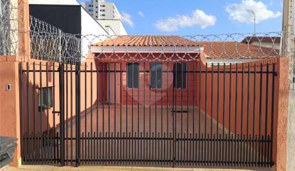 Casa com 3 quartos à venda em Jardim São Carlos - SP
