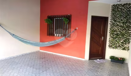 Casa com 2 quartos à venda em Jardim Residencial Deolinda Guerra - SP