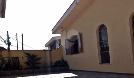 Casa com 3 quartos à venda em Parque Bela Vista - SP