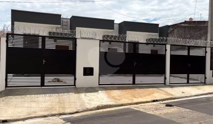 Casa de vila com 2 quartos à venda em Vila Barcelona - SP
