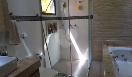 Condomínio com 3 quartos à venda em Wanel Ville - SP