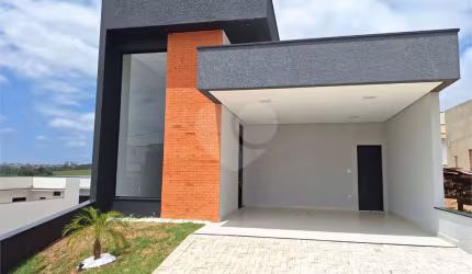 Condomínio com 3 quartos à venda em Wanel Ville - SP