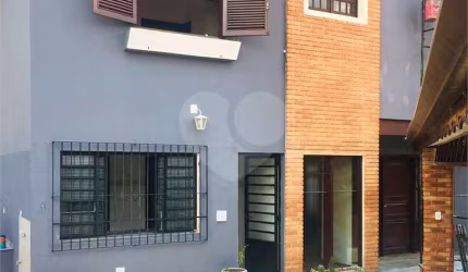 Sobrado com 4 quartos à venda em Vila Trujillo - SP