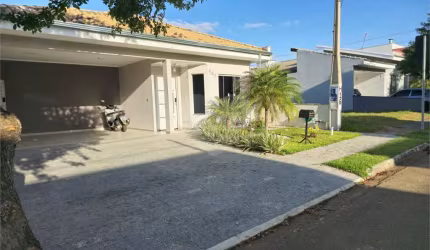 Condomínio com 3 quartos à venda em Zona Industrial - SP