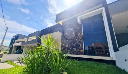Condomínio com 3 quartos à venda em Jardim Novo Horizonte - SP