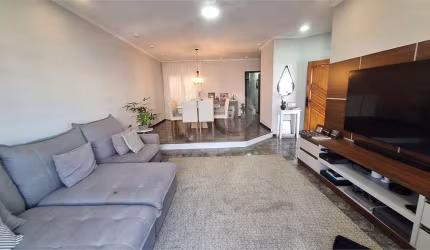 Casa com 3 quartos à venda em Parque Três Meninos - SP