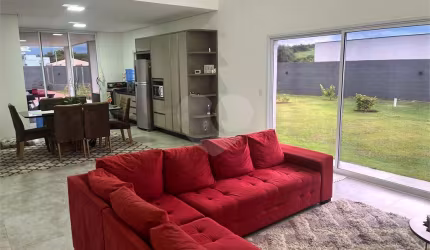 Condomínio com 3 quartos à venda em Village Ipanema - SP