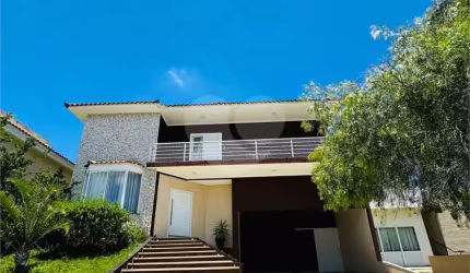 Condomínio com 3 quartos à venda em Jardim Guadalajara - SP