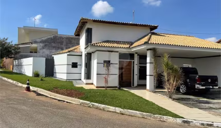 Condomínio com 3 quartos à venda ou para locação em Parque São Bento - SP