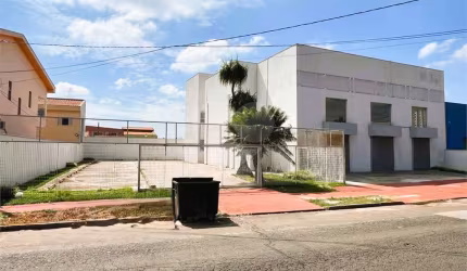 Salão Comercial à venda ou para locação em Wanel Ville - SP