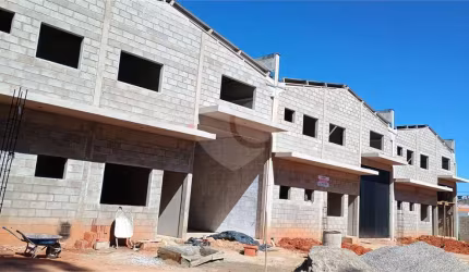 Condomínio para locação em Zona Industrial - SP