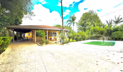 Chácara com 5 quartos à venda em Ipanema Do Meio - SP