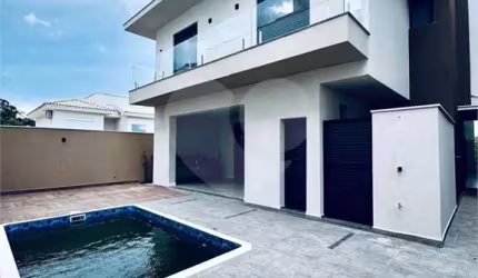 Condomínio com 3 quartos à venda em Itapeva - SP