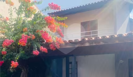 Condomínio com 3 quartos à venda em Jardim Maria Eugênia - SP