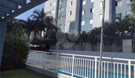 Apartamento com 2 quartos para locação em Parque Campolim - SP