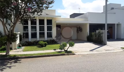 Condomínio com 3 quartos à venda em Ibiti Royal Park - SP