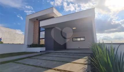 Condomínio com 3 quartos à venda em Jardim Novo Horizonte - SP
