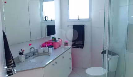 Apartamento com 4 quartos à venda ou para locação em Parque Campolim - SP