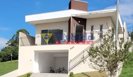 Imóvel à Venda em Reserva Sta. Anna
