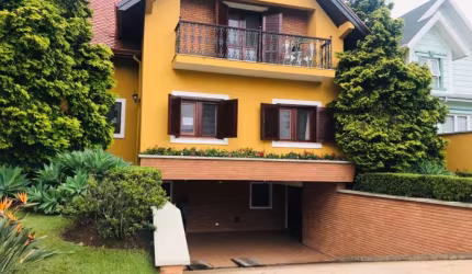 CASA A VENDA EM ALDEIA DA SERRA