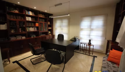 CASA A VENDA EM ALDEIA DA SERRA