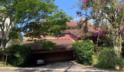 Casa para Locação em Aldeia da Serra em Alameda Colibri