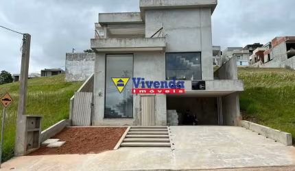 CASA  EM CONSTRUÇÃO FASE FINAL DE OBRA