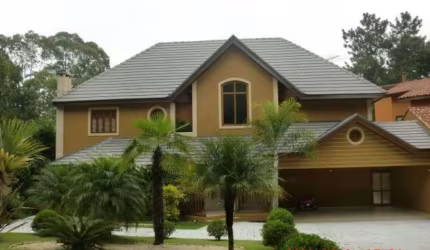 CASA EM ALDEIA DA SERRA