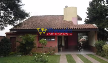 CASA EM ALDEIA DA SERRA, MORADA DOS PINHEIROS