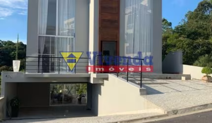 CASA A VENDA EM ALDEIA DA SERRA