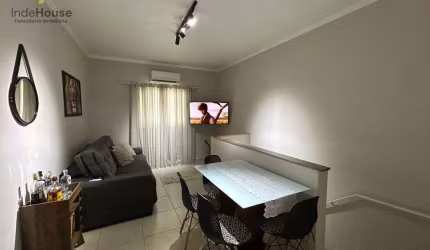 Casa de condomínio com 2 dorms no Tude Bastos